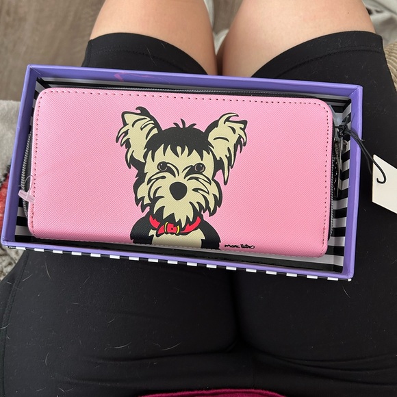 NWT Pink Dog Marc Tetro Wallet - Picture 1 of 7